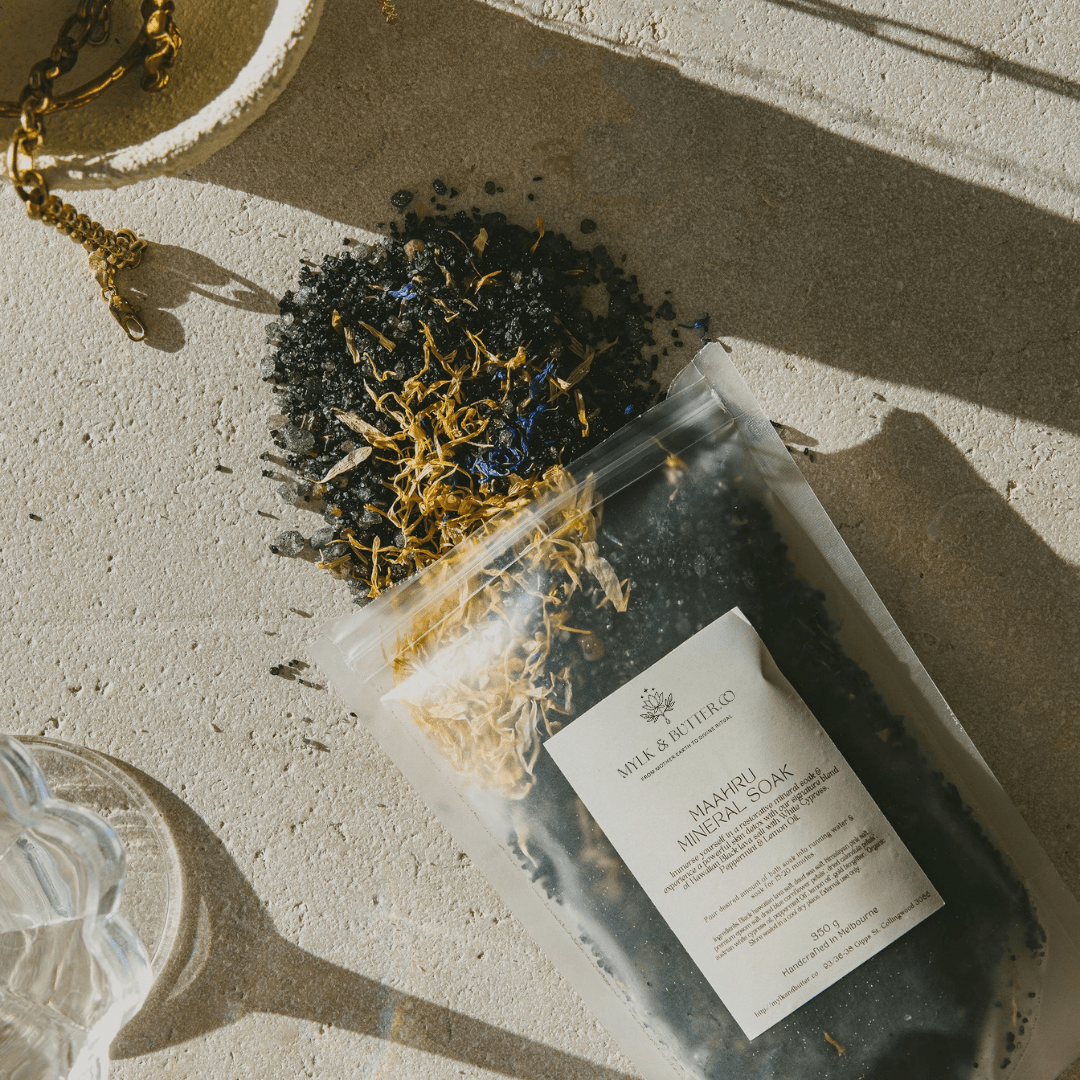 Mylk & Butter Co. Maahru Mineral Soak 115g - JING Organics